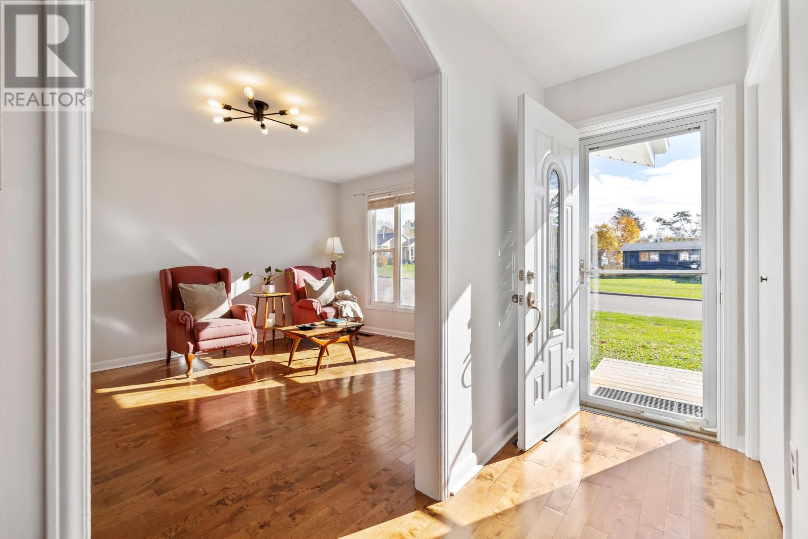 21 Westview Drive, Charlottetown, Prince Edward Island  C1A 3A4 - Photo 6 - 202527339