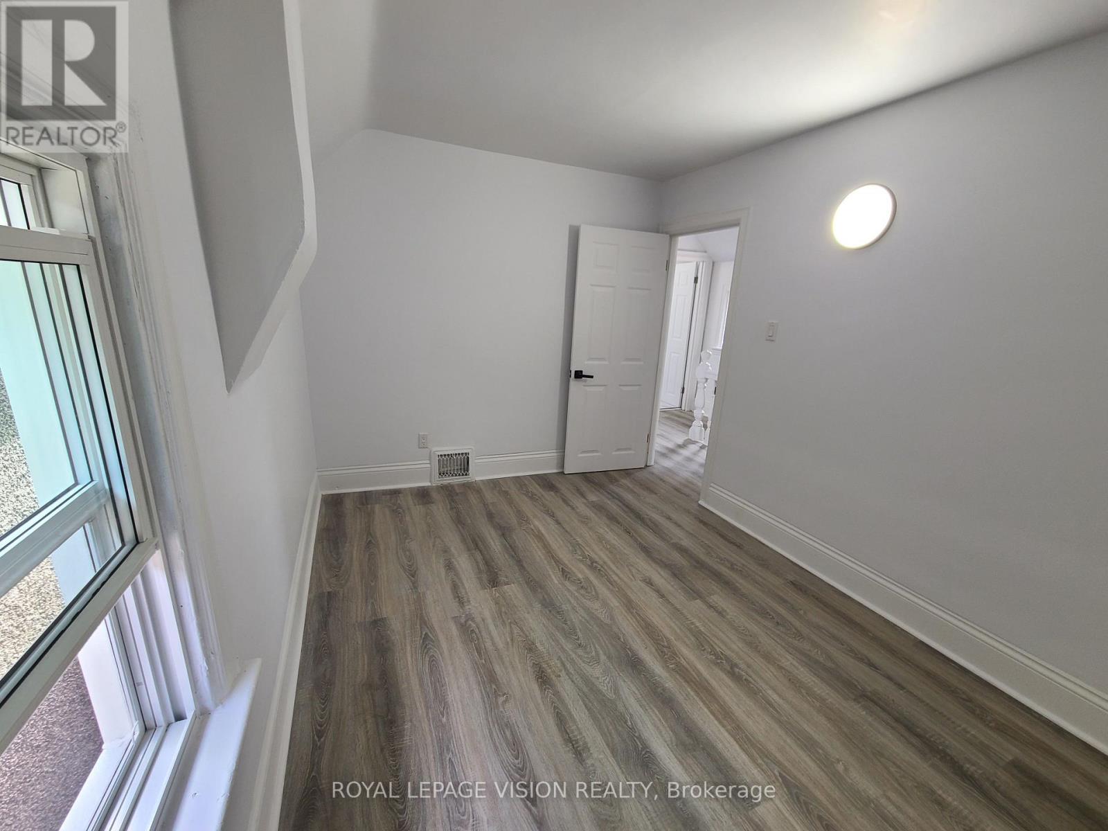 56 Munroe Street, Hamilton, Ontario  L8L 3V7 - Photo 30 - X12512674