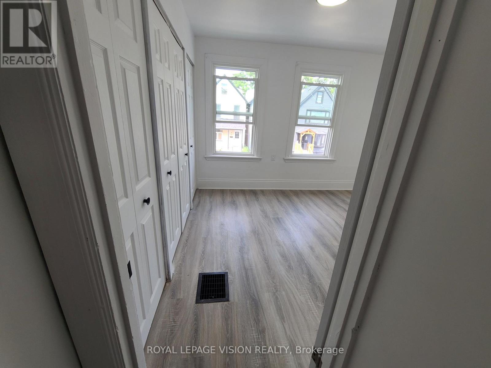 56 Munroe Street, Hamilton, Ontario  L8L 3V7 - Photo 31 - X12512674