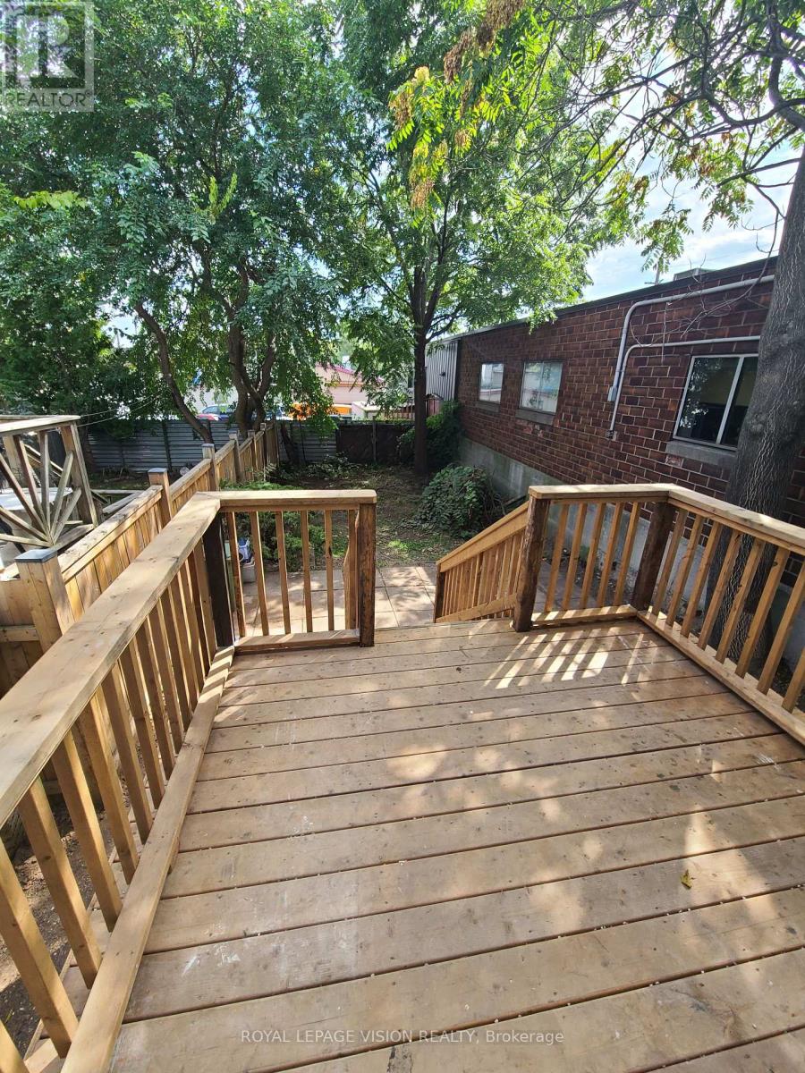 56 Munroe Street, Hamilton, Ontario  L8L 3V7 - Photo 41 - X12512674