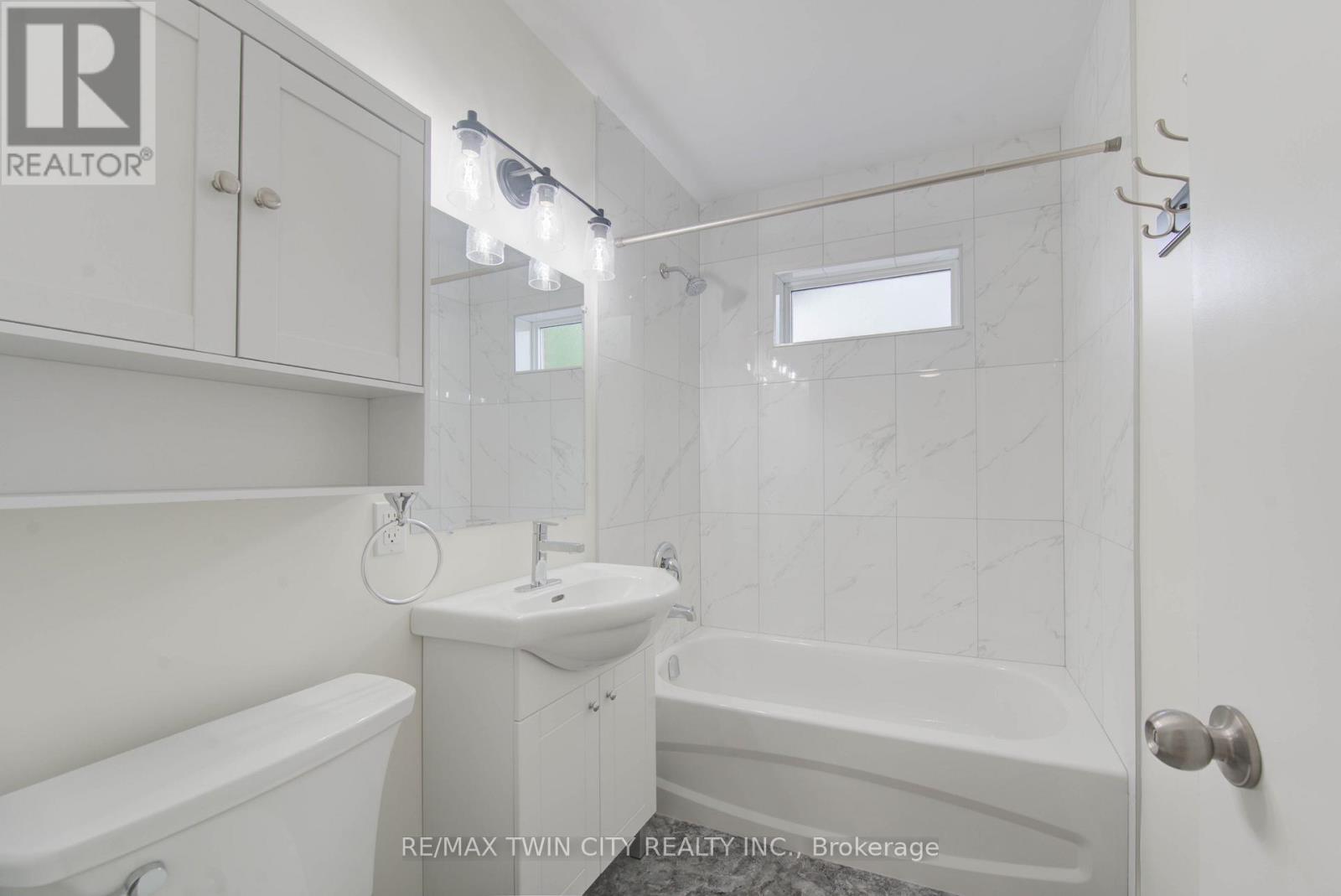 28 Jack Avenue, Kitchener, Ontario  N2M 1Z8 - Photo 21 - X12512708