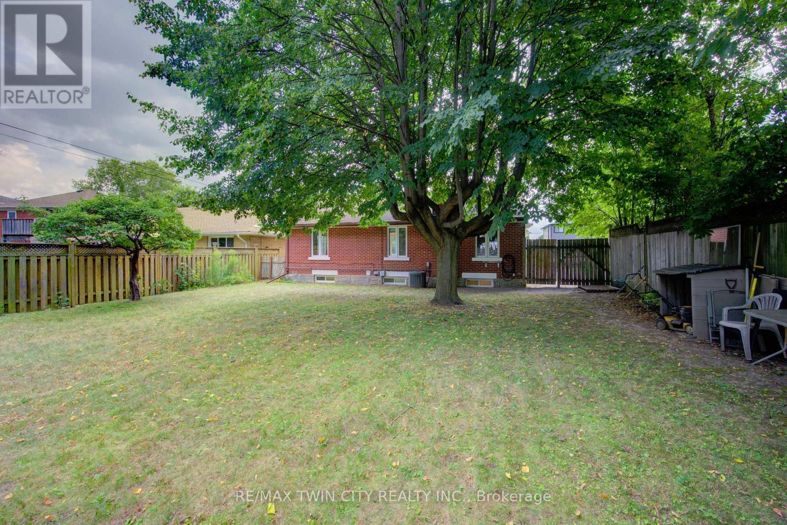 28 Jack Avenue, Kitchener, Ontario  N2M 1Z8 - Photo 41 - X12512708