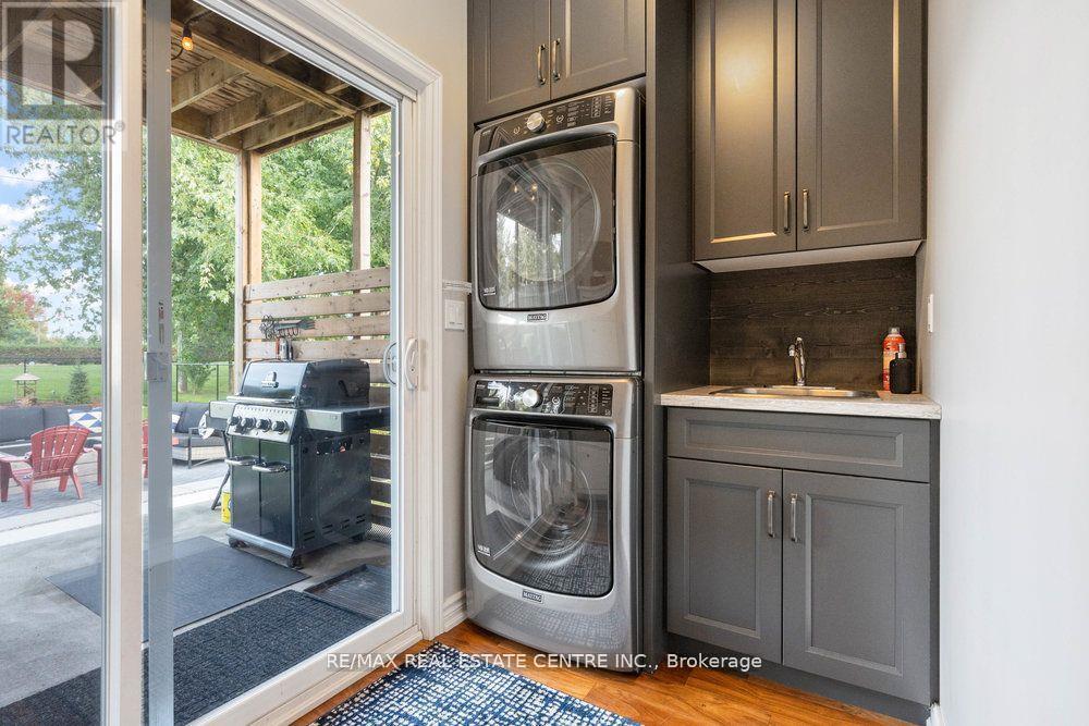 54 Lakeview Avenue, Norfolk, Ontario  N0A 1N8 - Photo 22 - X12512712