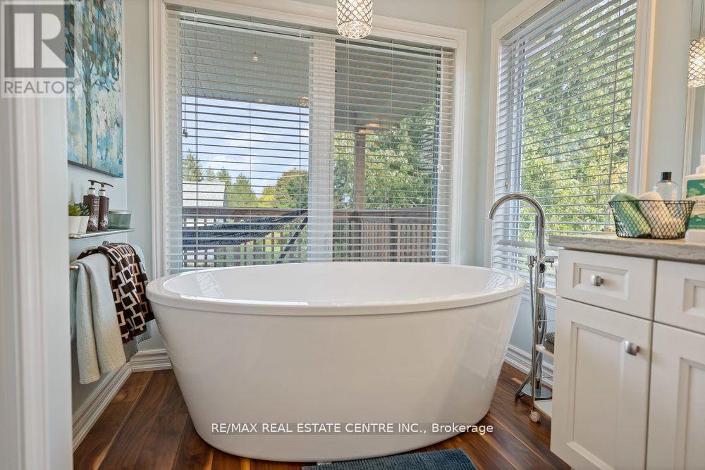 54 Lakeview Avenue, Norfolk, Ontario  N0A 1N8 - Photo 28 - X12512712