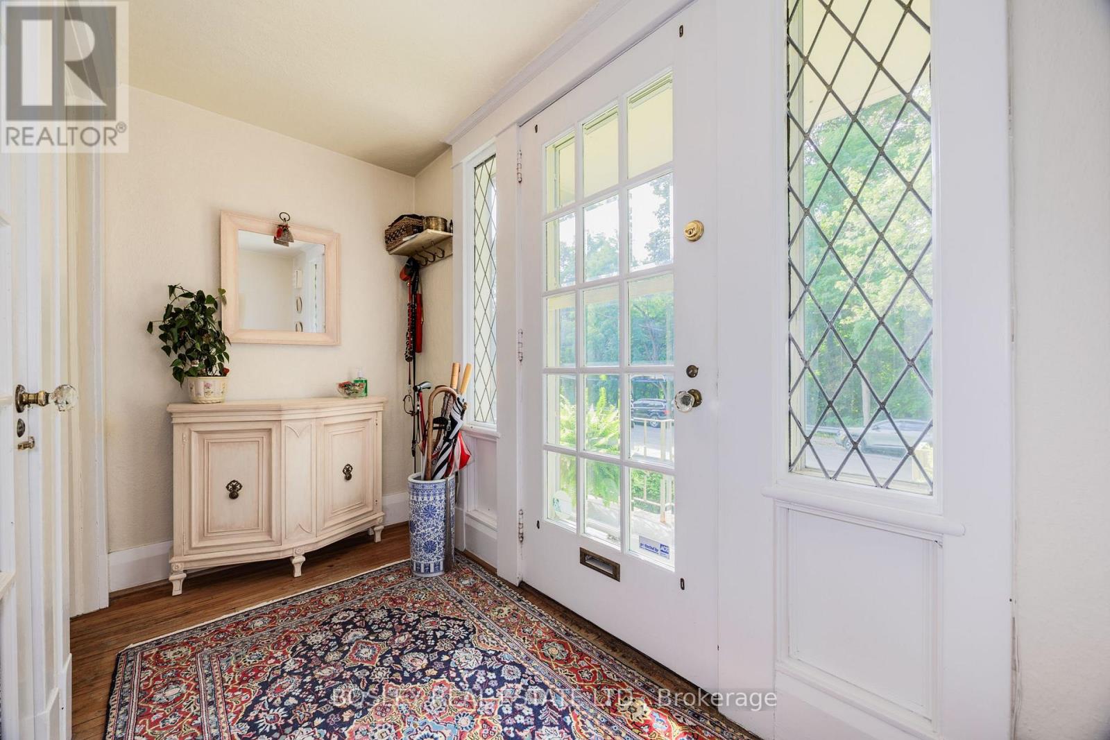 8 Dawlish Avenue, Toronto, Ontario  M4N 1H1 - Photo 3 - C12512848