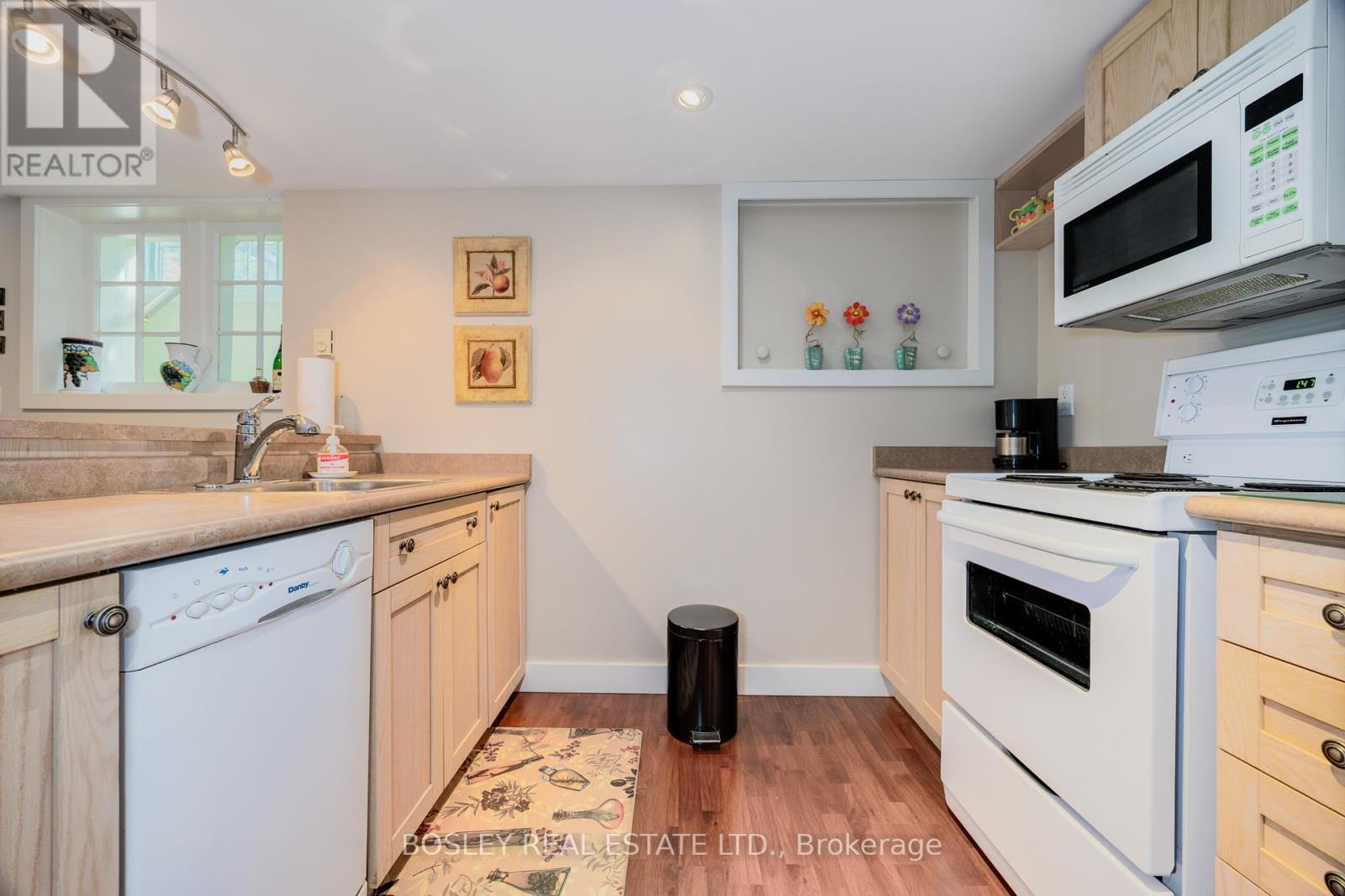 8 Dawlish Avenue, Toronto, Ontario  M4N 1H1 - Photo 30 - C12512848