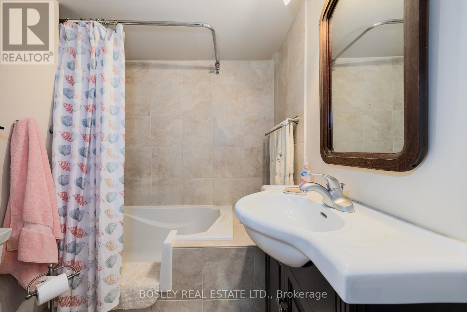 8 Dawlish Avenue, Toronto, Ontario  M4N 1H1 - Photo 33 - C12512848