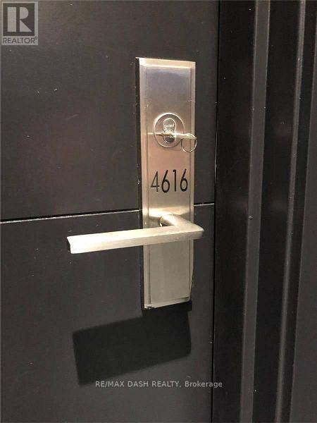4616 - 488 University Avenue, Toronto, Ontario  M5G 0C1 - Photo 2 - C12512868