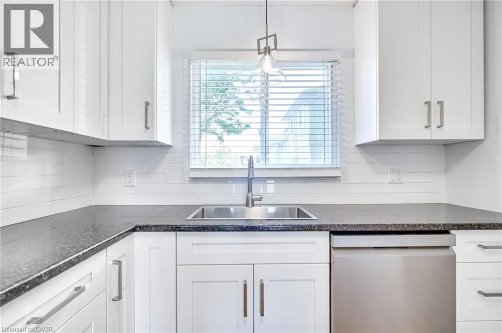 65 Dorchester Boulevard Unit# 23, St. Catharines, Ontario  L2M 7T4 - Photo 10 - 40742835