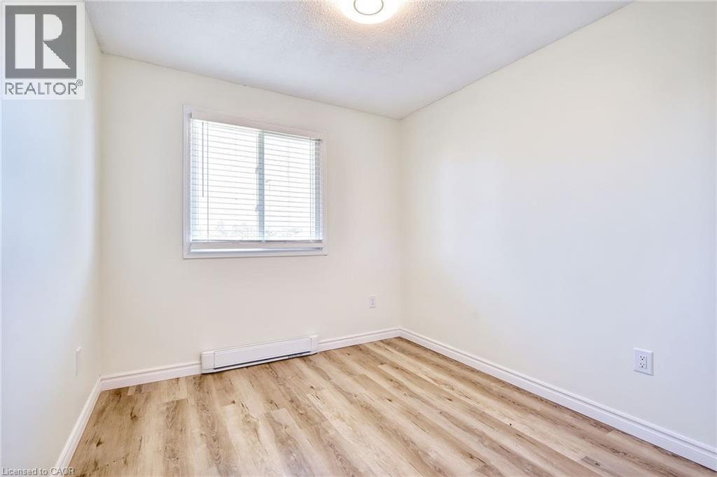 65 Dorchester Boulevard Unit# 23, St. Catharines, Ontario  L2M 7T4 - Photo 26 - 40742835