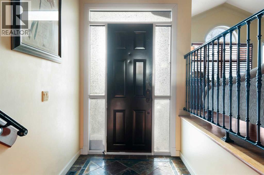 4744 Montalban Drive Nw, Calgary, Alberta  T3B 1E5 - Photo 2 - A2193991