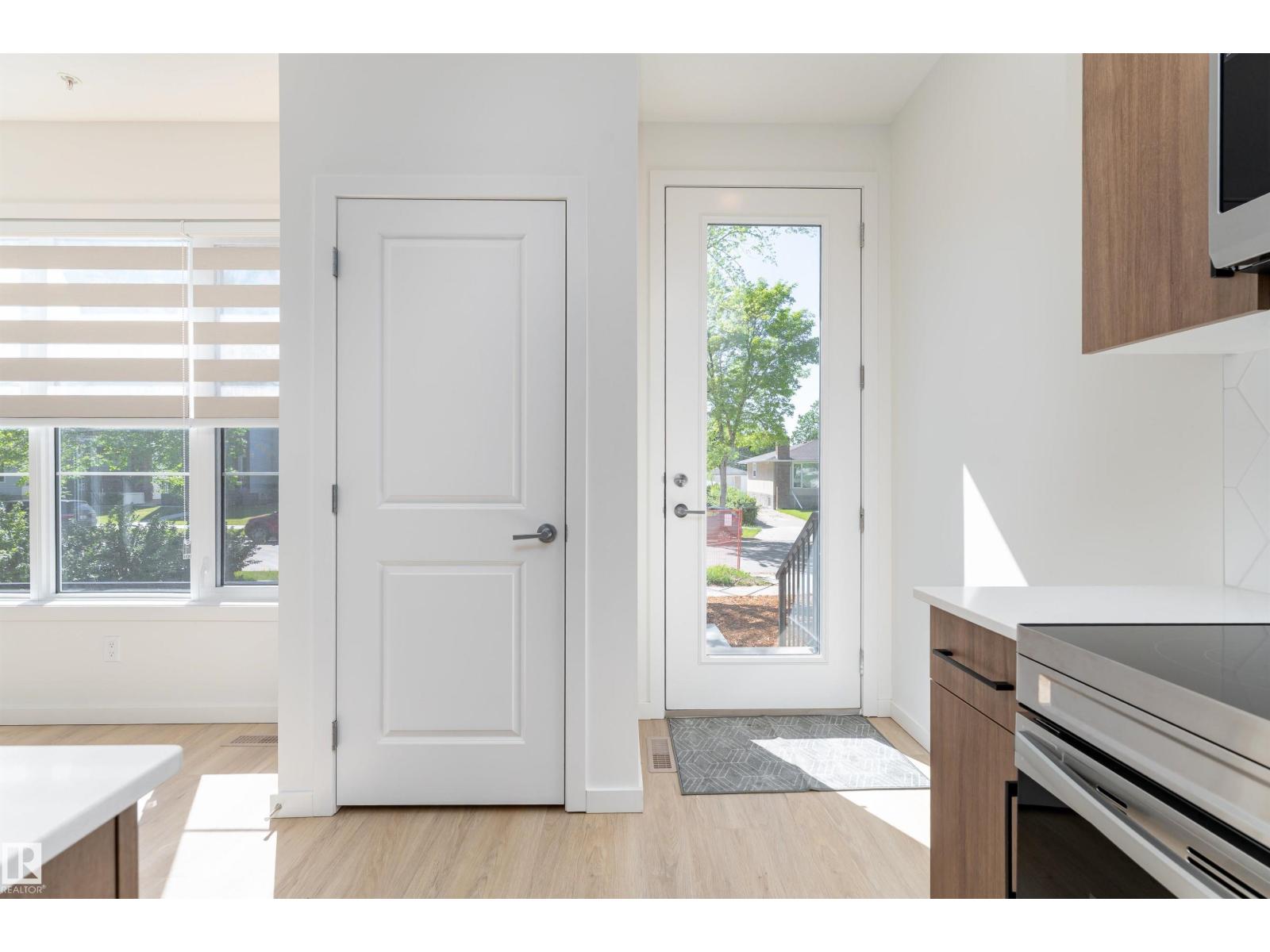 12107 123 St Nw, Edmonton, Alberta  T5L 0H4 - Photo 6 - E4454360