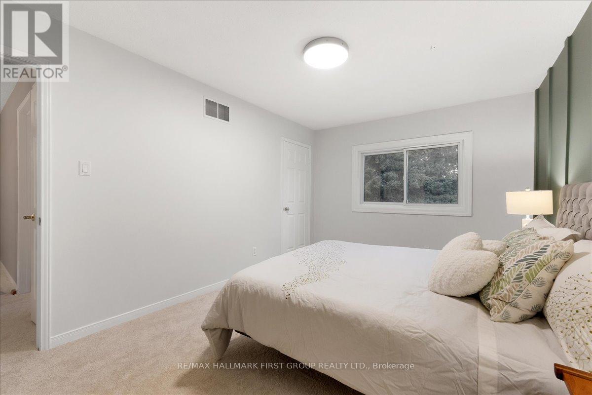 1239 Fieldstone Circle, Pickering, Ontario  L1X 1B9 - Photo 21 - E12512784