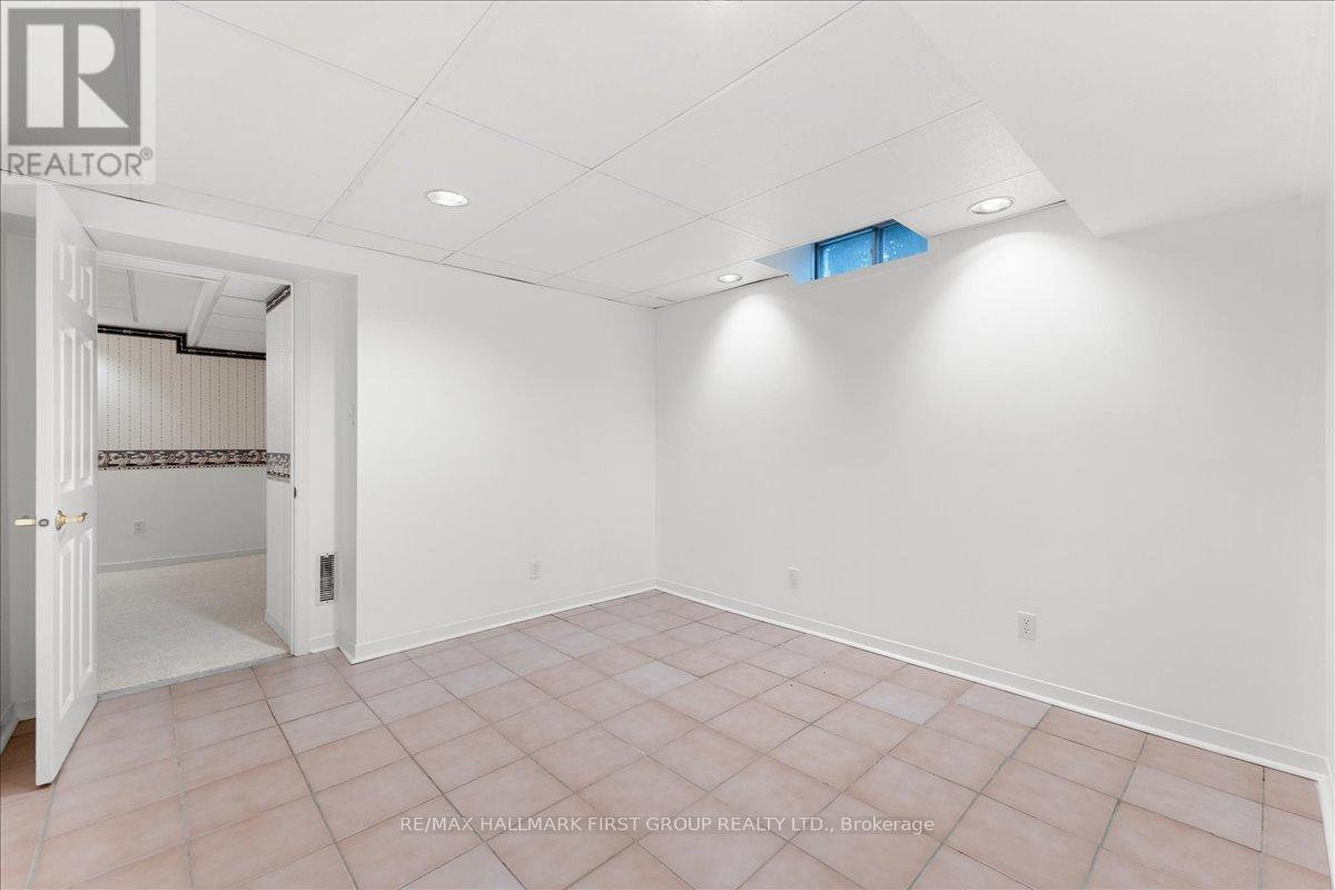 1239 Fieldstone Circle, Pickering, Ontario  L1X 1B9 - Photo 29 - E12512784