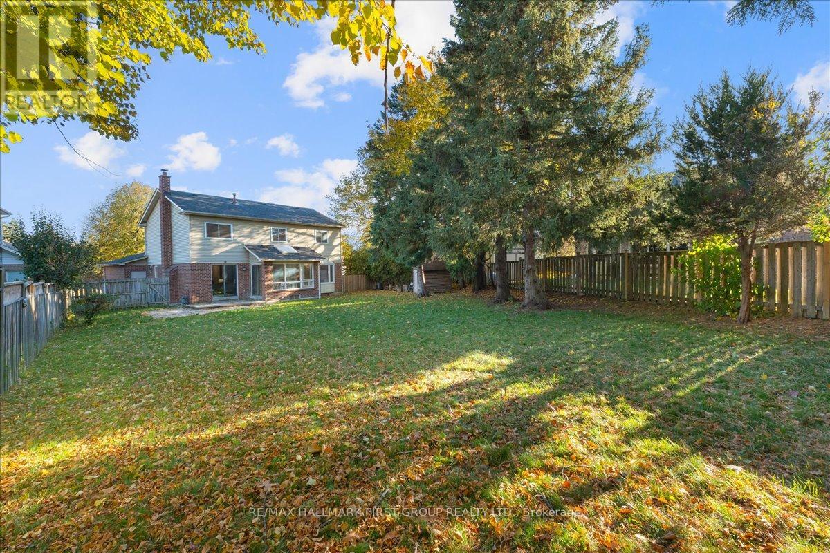 1239 Fieldstone Circle, Pickering, Ontario  L1X 1B9 - Photo 33 - E12512784