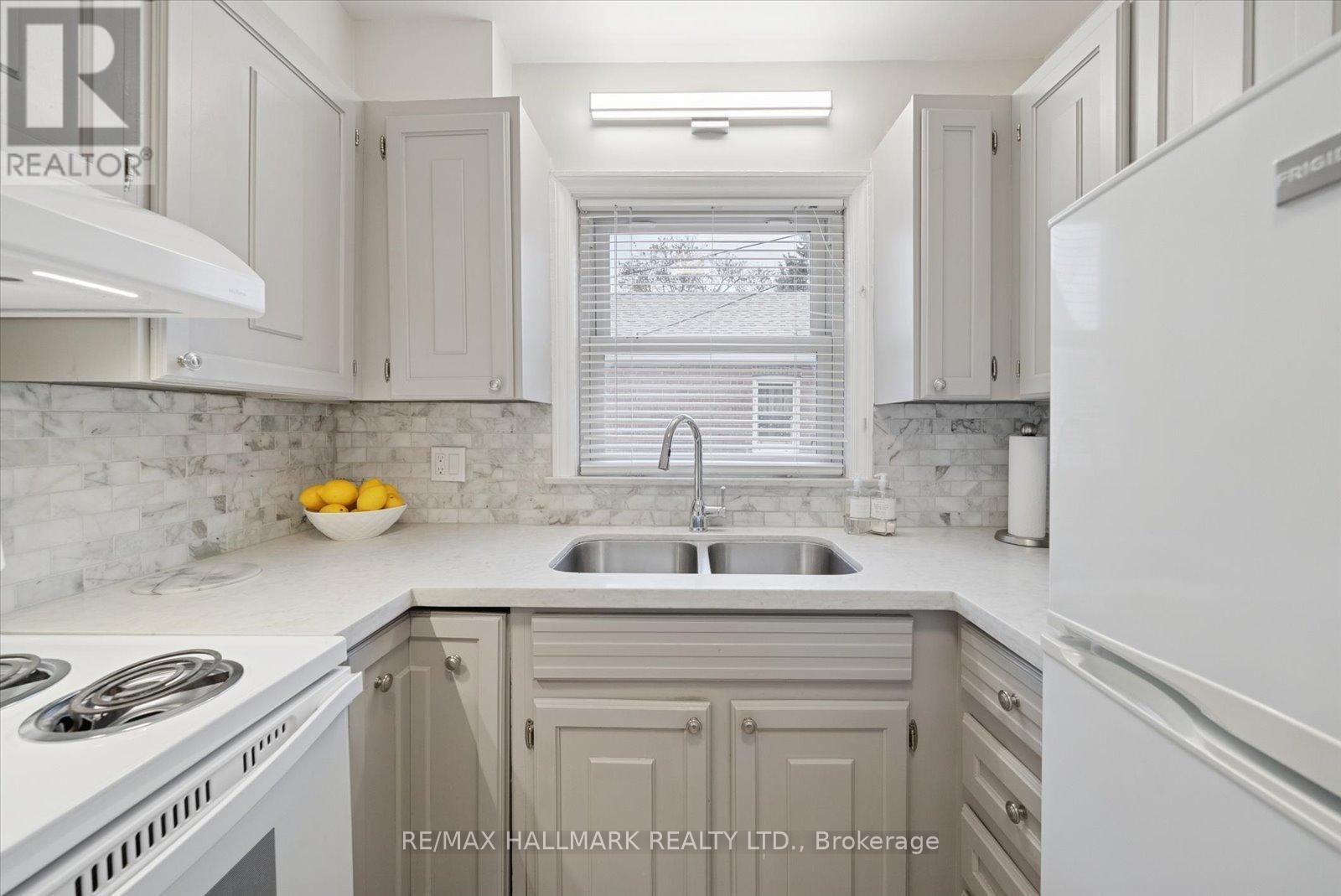 16 Park Street, Toronto, Ontario  M1N 2N2 - Photo 12 - E12512954