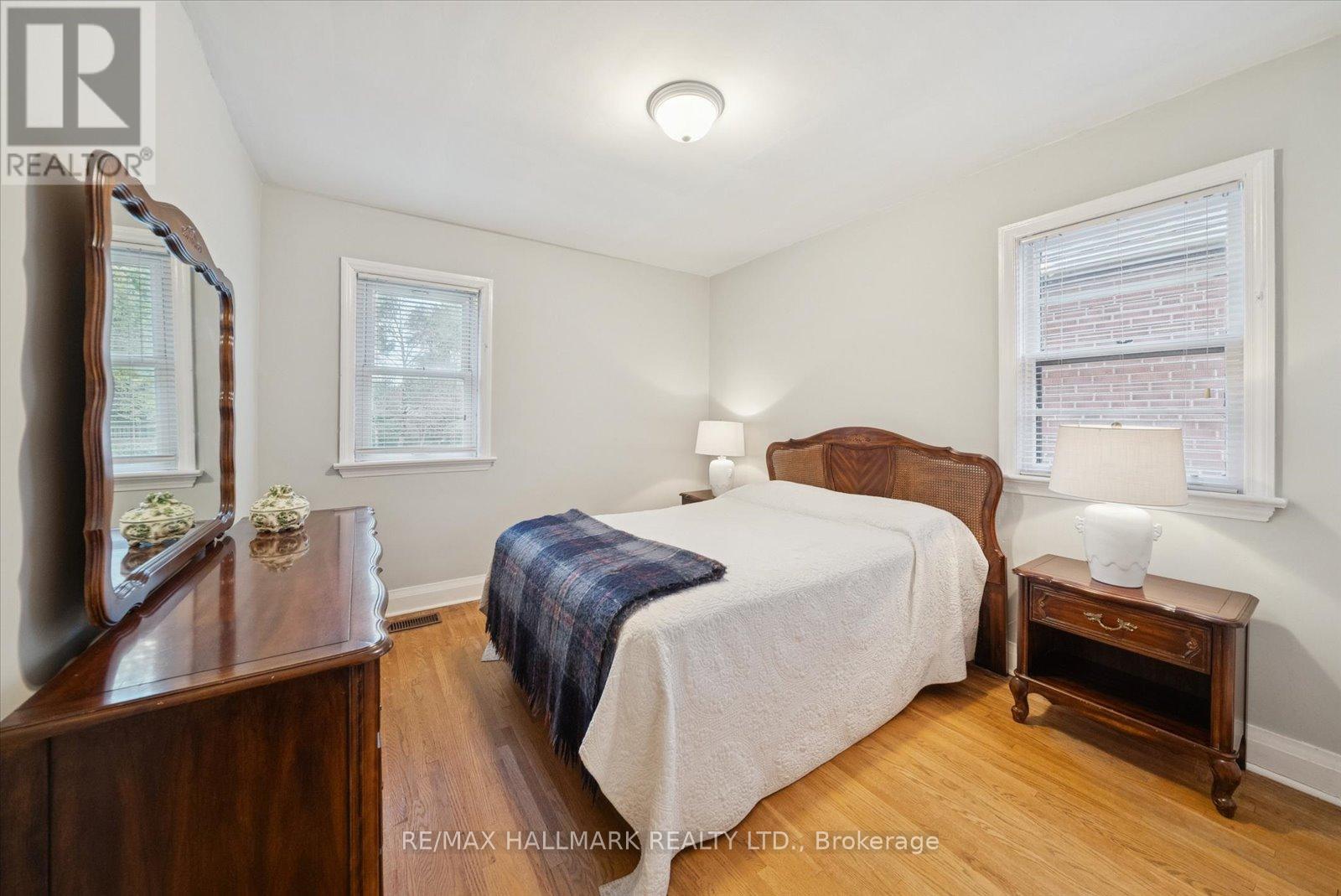 16 Park Street, Toronto, Ontario  M1N 2N2 - Photo 18 - E12512954