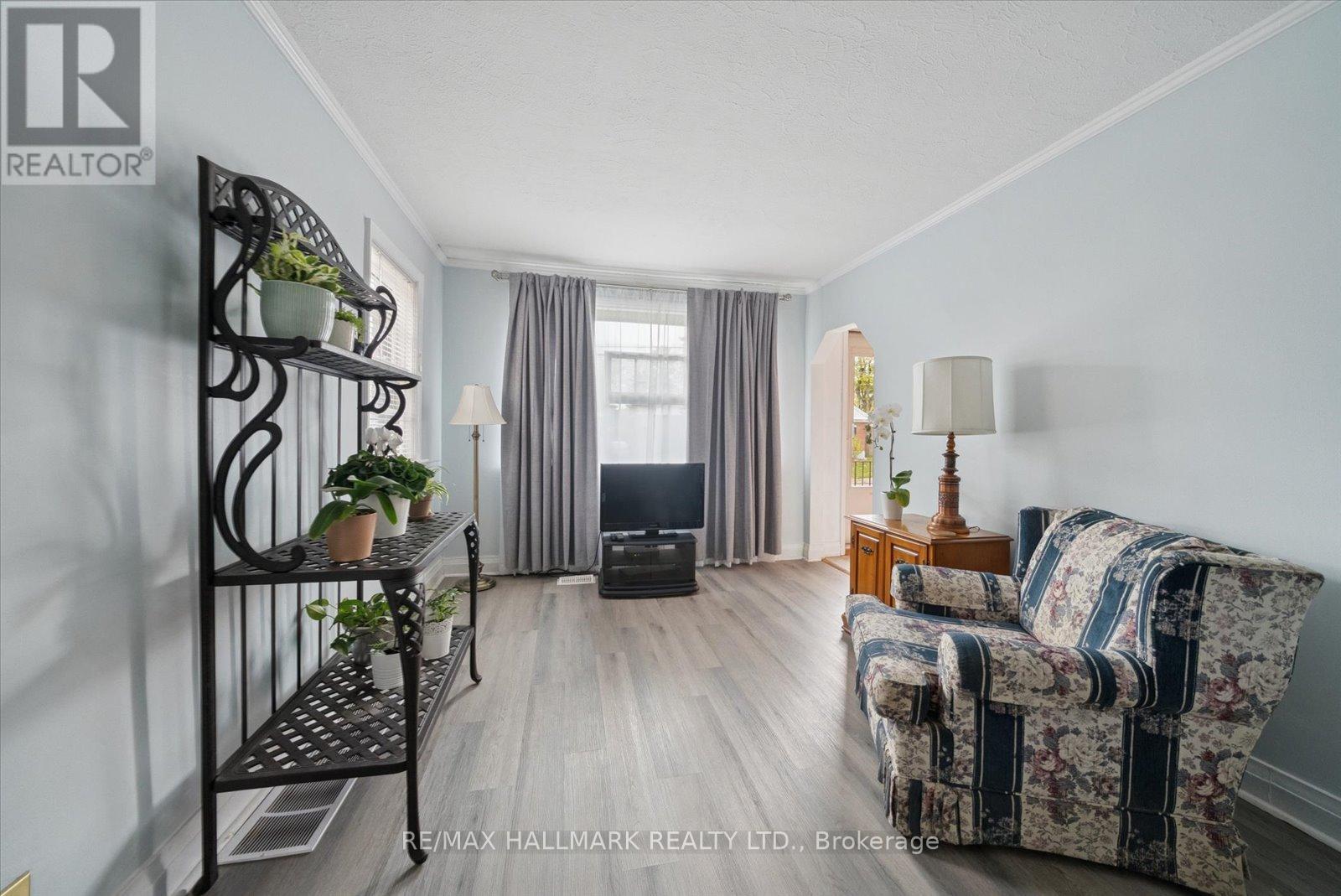 16 Park Street, Toronto, Ontario  M1N 2N2 - Photo 7 - E12512954