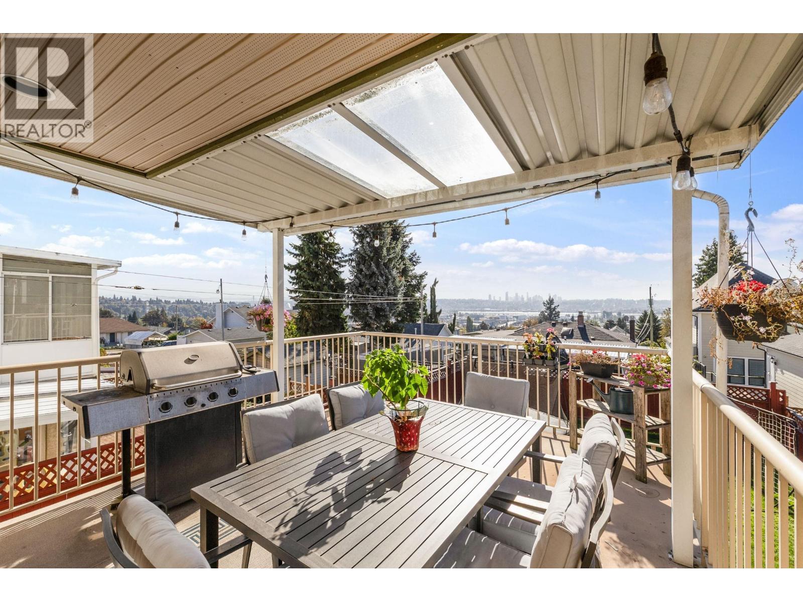 1020 Stewart Avenue, Coquitlam, British Columbia  V3K 2N6 - Photo 25 - R3059197