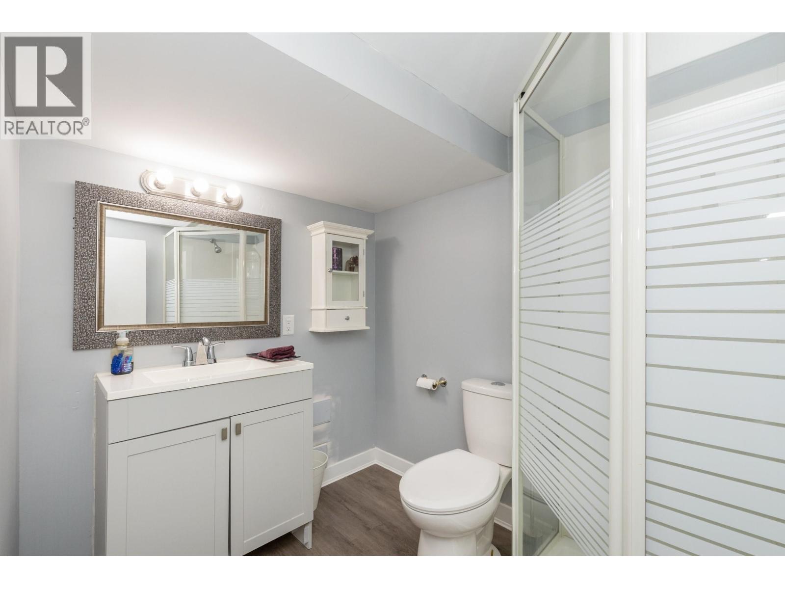 1020 Stewart Avenue, Coquitlam, British Columbia  V3K 2N6 - Photo 23 - R3059197