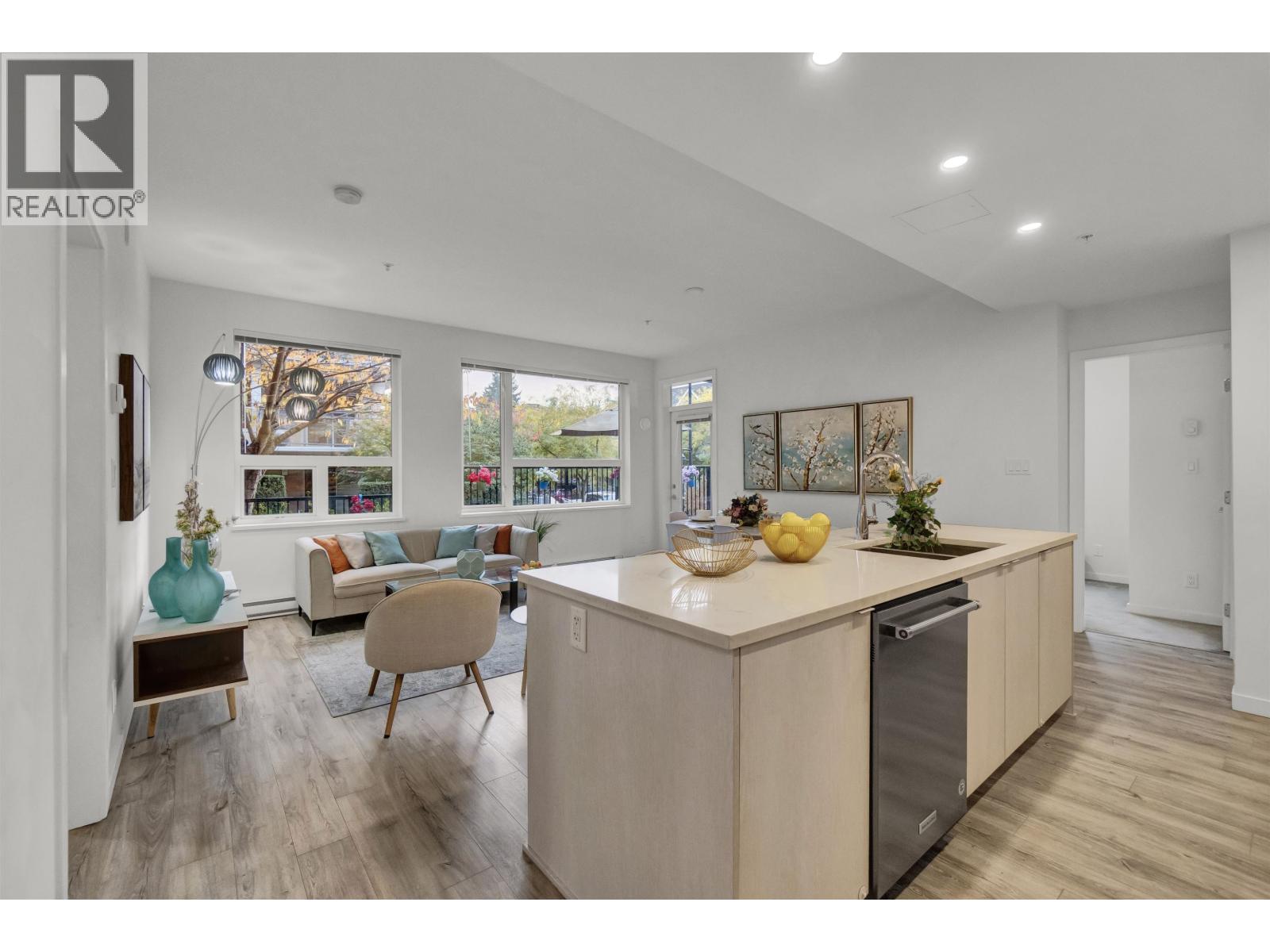 108 717 Breslay Street, Coquitlam, British Columbia V3J 0J3 - Photo 10 - R3055655