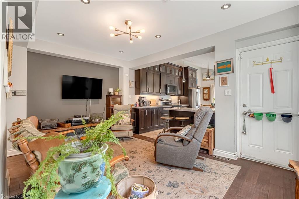 108 Emerald Street N, Hamilton, Ontario  L8L 5K4 - Photo 8 - 40785908