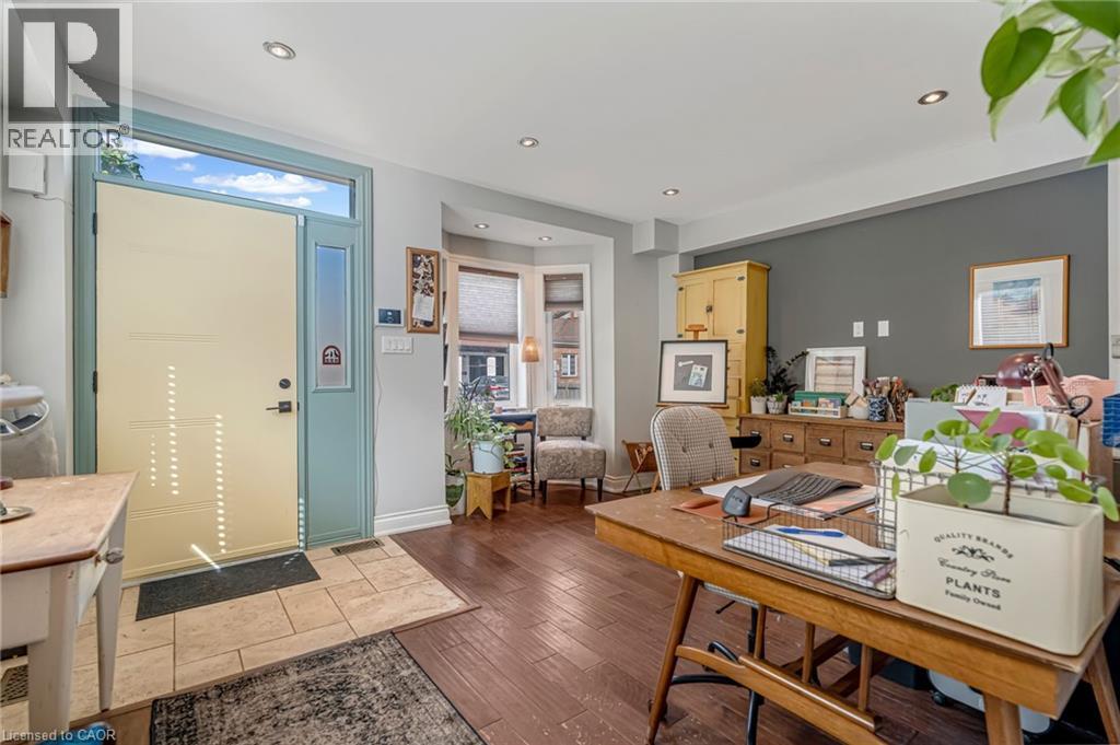 108 Emerald Street N, Hamilton, Ontario  L8L 5K4 - Photo 4 - 40785908