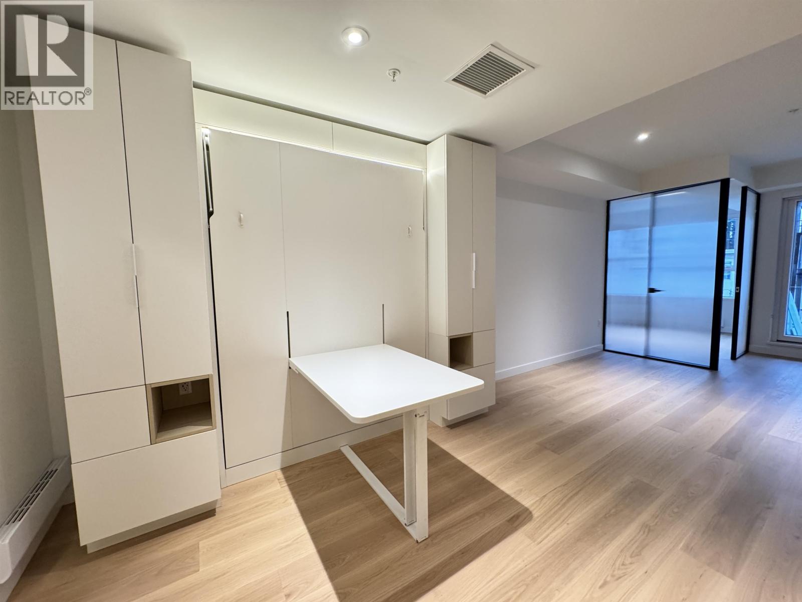 319 471 E Broadway, Vancouver, British Columbia  V5T 1W9 - Photo 7 - R3019710