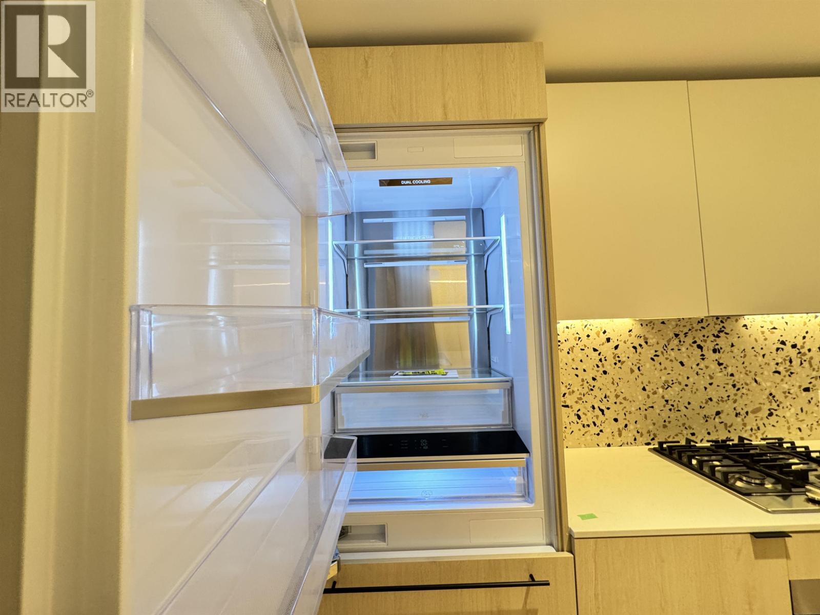 319 471 E Broadway, Vancouver, British Columbia  V5T 1W9 - Photo 21 - R3019710