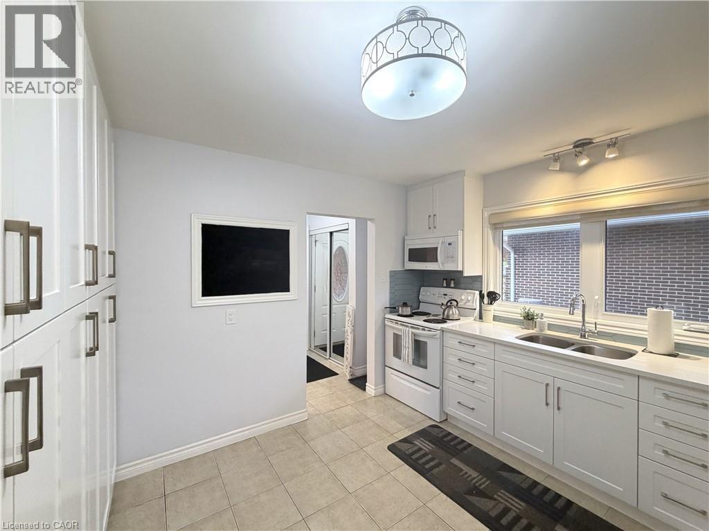 15 Duncairn Avenue Unit# Main, Kitchener, Ontario  N2M 4S5 - Photo 5 - 40785936