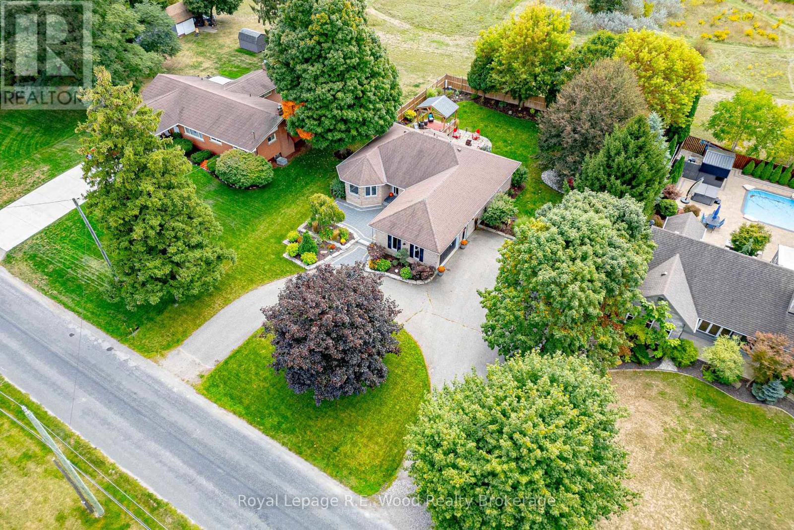 270 Talbot Street, Norfolk, Ontario  N0J 1E0 - Photo 2 - X12420373