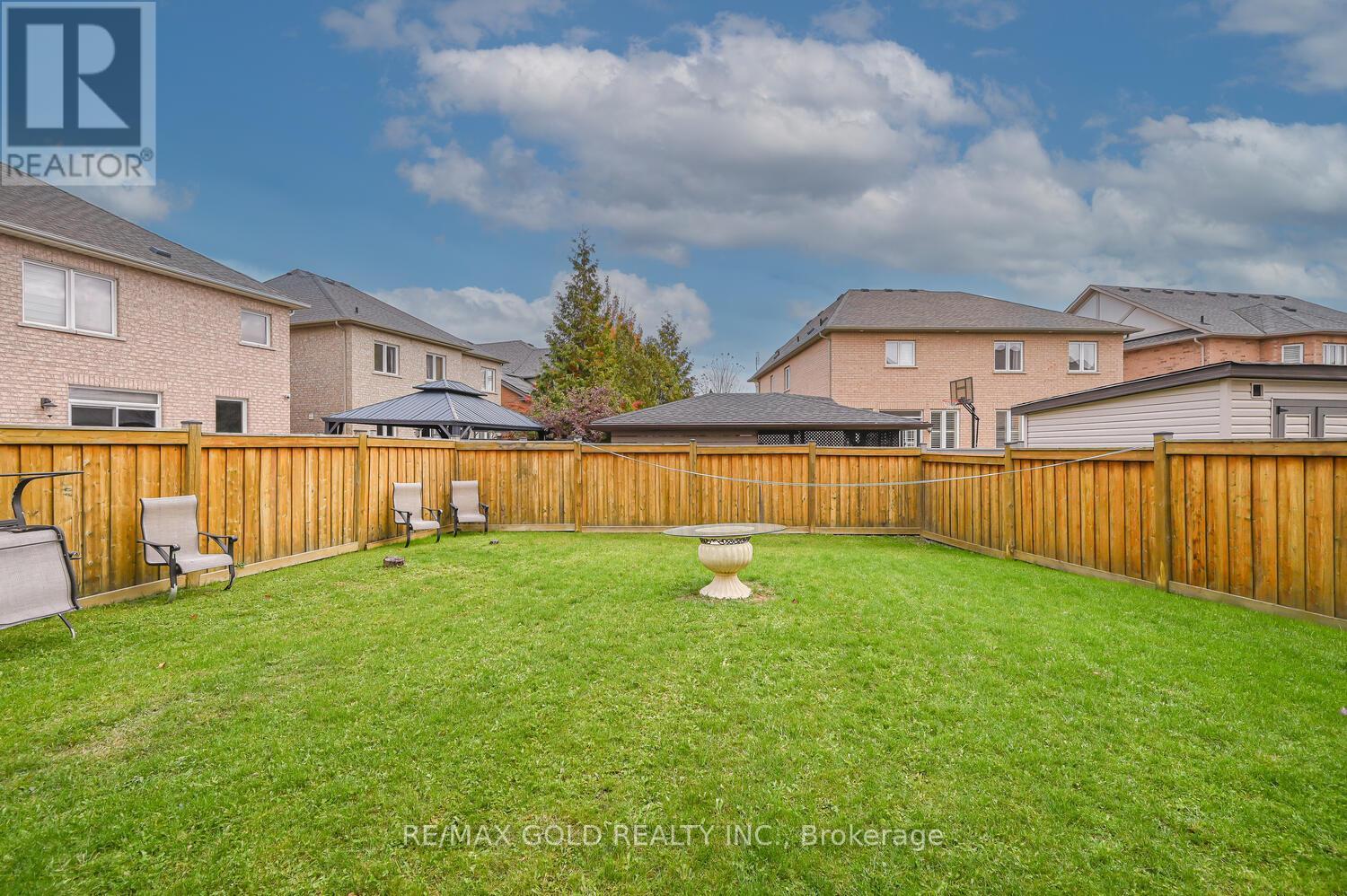 37 Scotchmere Crescent, Brampton, Ontario  L6P 3A6 - Photo 48 - W12492052
