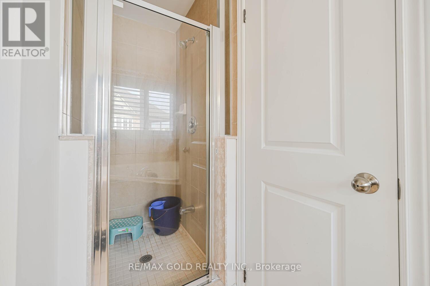 37 Scotchmere Crescent, Brampton, Ontario  L6P 3A6 - Photo 30 - W12492052