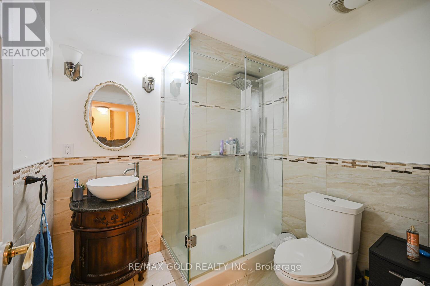 37 Scotchmere Crescent, Brampton, Ontario  L6P 3A6 - Photo 45 - W12492052