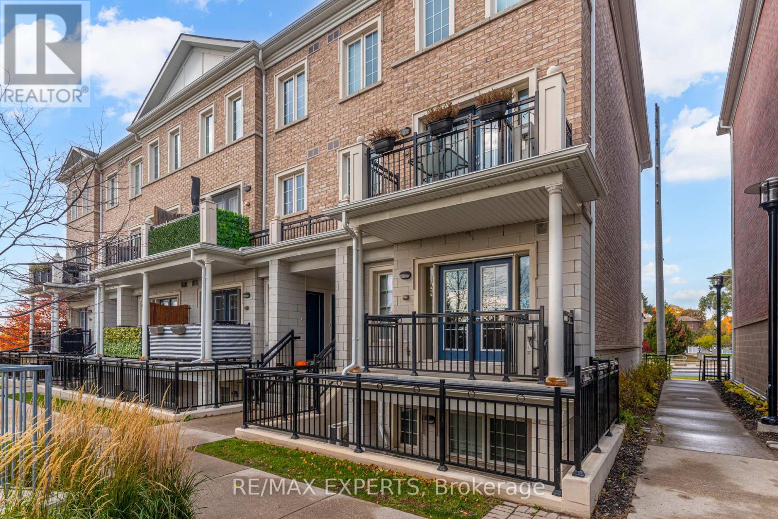 D07 - 26 Bruce Street, Vaughan, Ontario  L4L 0H4 - Photo 2 - N12512820