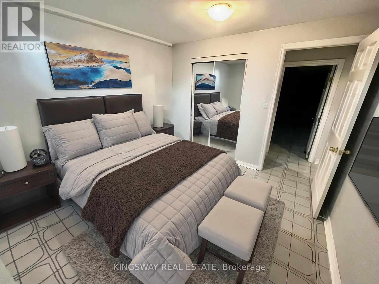 325 Salisbury Lane, Newmarket, Ontario  L3Y 8A6 - Photo 19 - N12512858