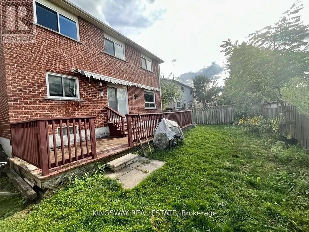 325 Salisbury Lane, Newmarket, Ontario  L3Y 8A6 - Photo 24 - N12512858