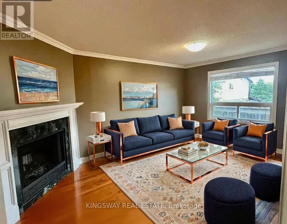 325 Salisbury Lane, Newmarket, Ontario  L3Y 8A6 - Photo 6 - N12512858