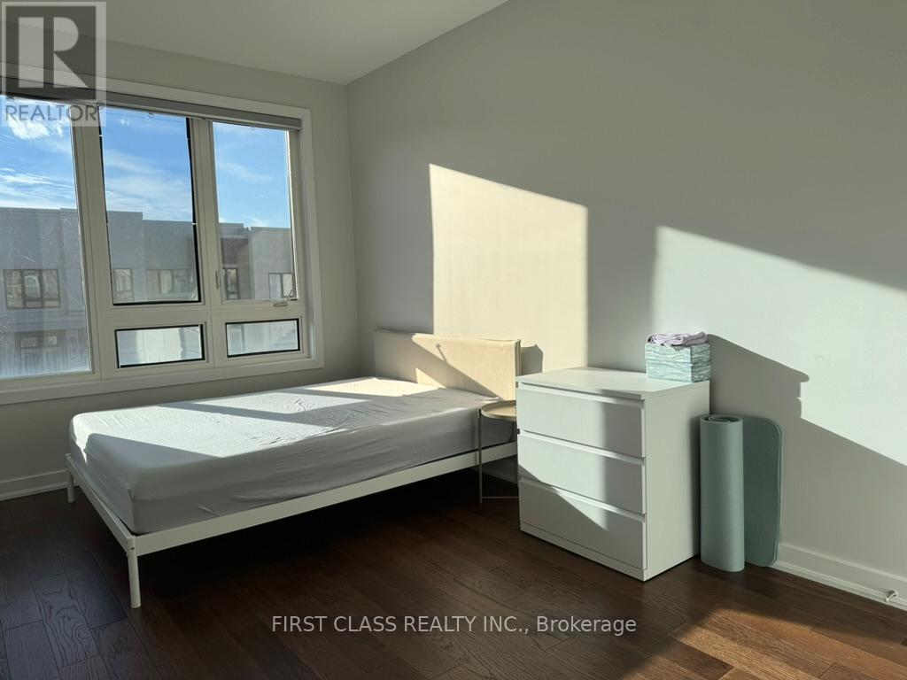 11 Denarius Crescent, Richmond Hill, Ontario  L4E 0Z4 - Photo 9 - N12512866