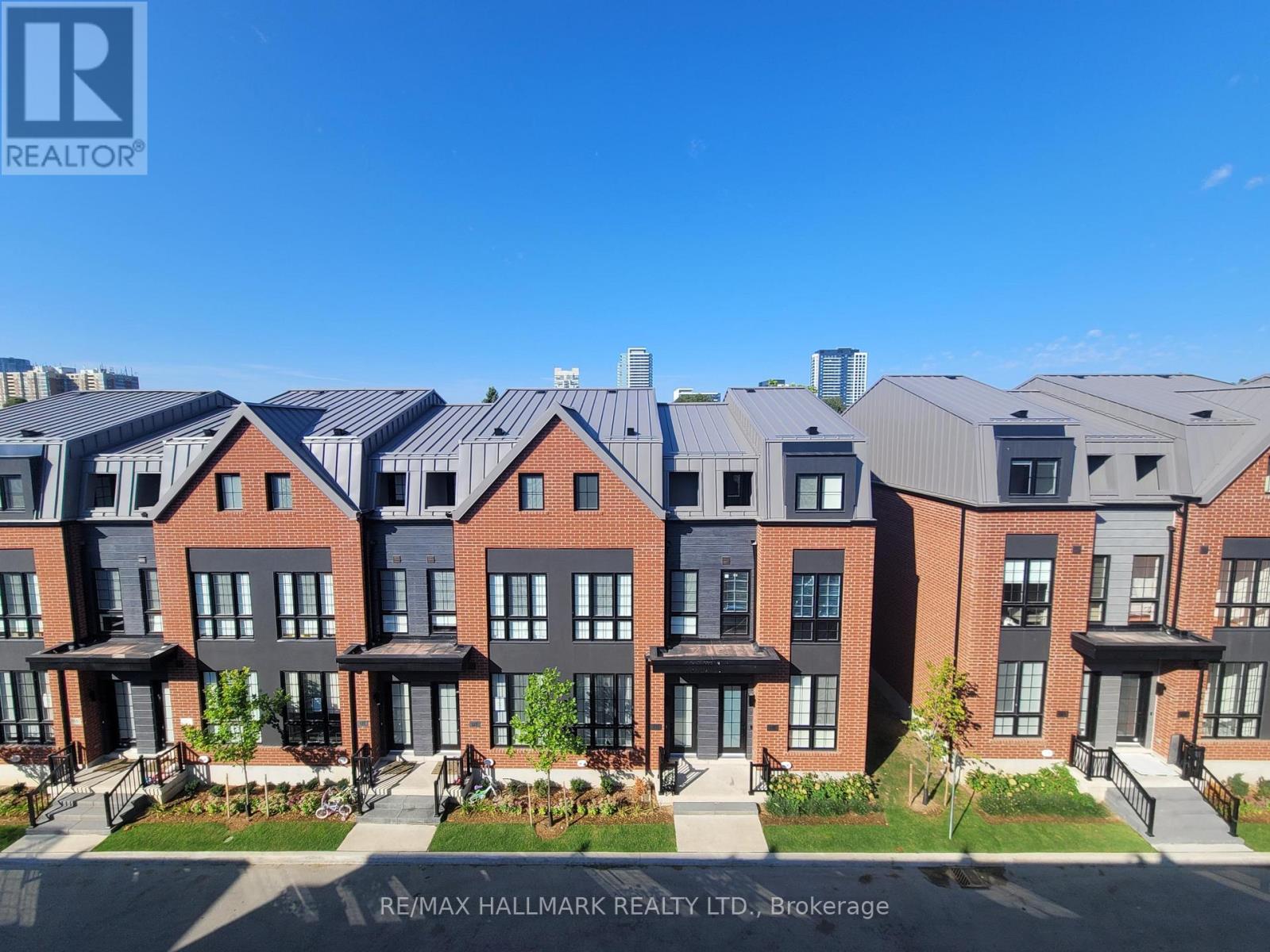 126 ALTON CRESCENT, Vaughan, Ontario