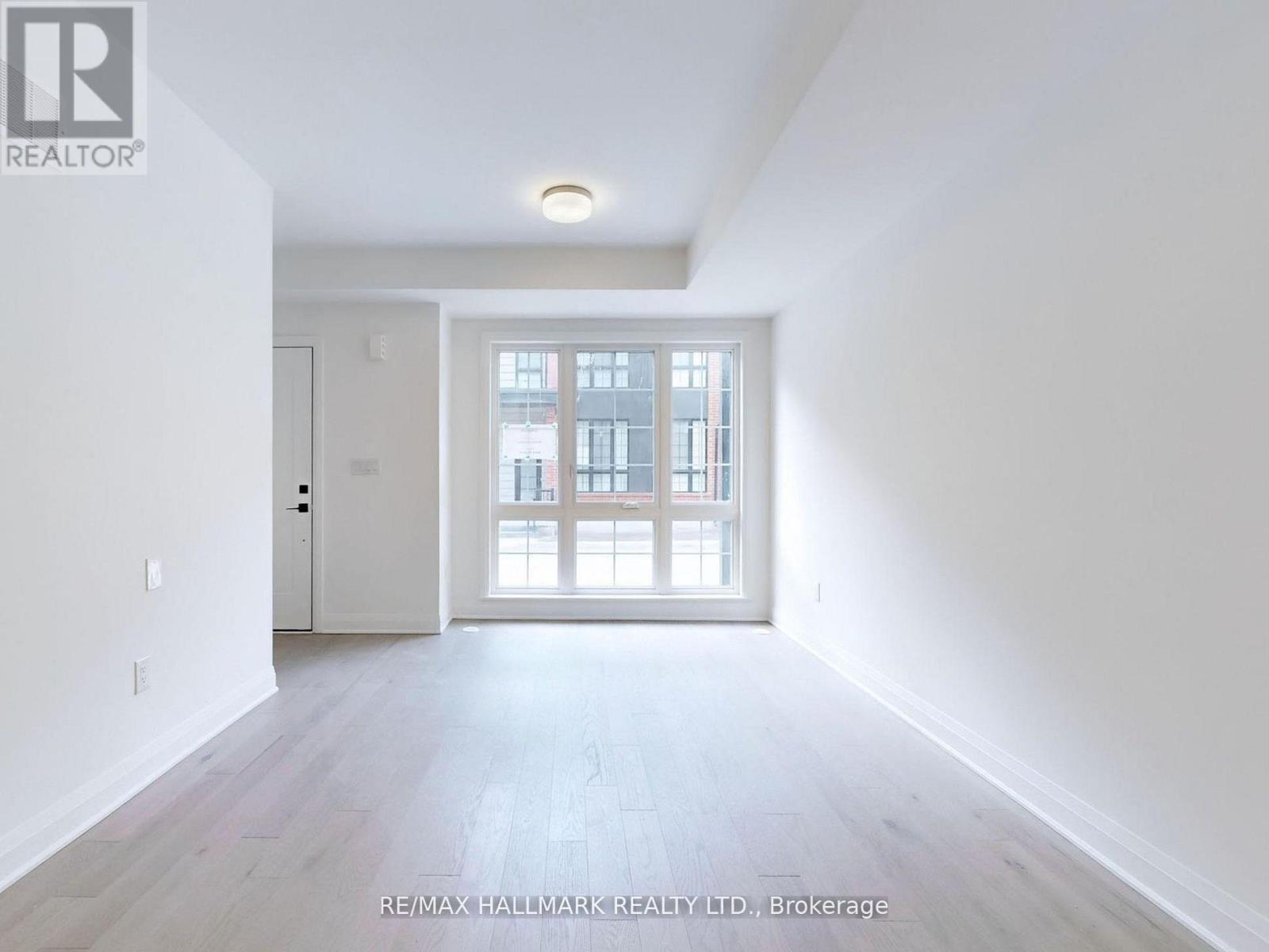 126 Alton Crescent, Vaughan, Ontario  L4J 0M1 - Photo 3 - N12512870