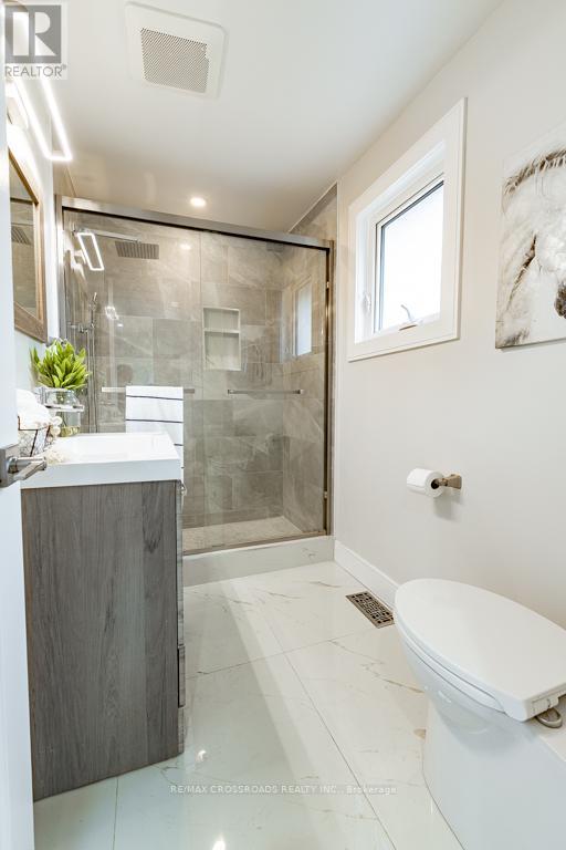 267 Pine Beach Drive, Georgina, Ontario  L4P 2V7 - Photo 20 - N12512892