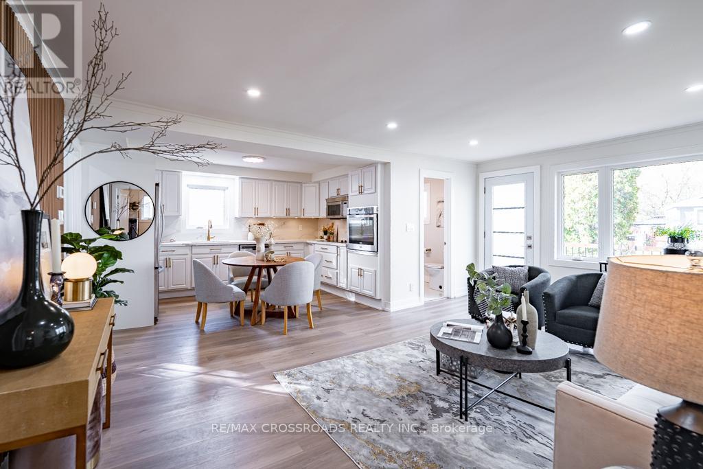 267 Pine Beach Drive, Georgina, Ontario  L4P 2V7 - Photo 28 - N12512892