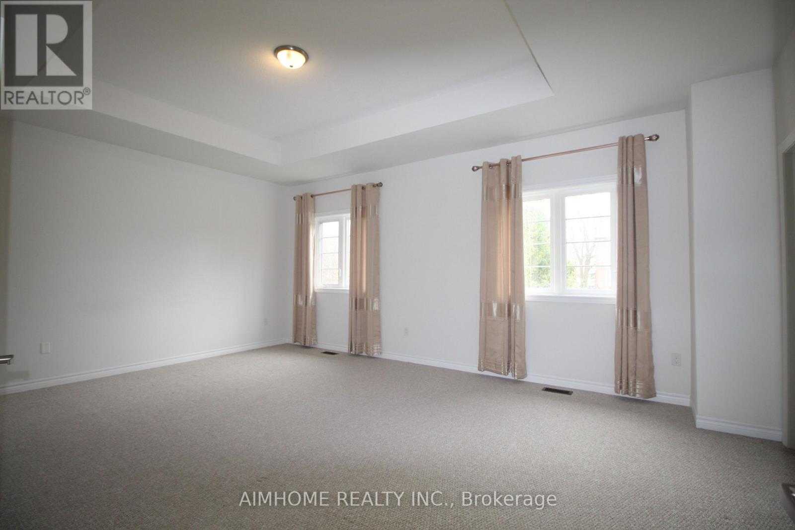 79 Mitchell Place, Newmarket, Ontario  L3Y 0C7 - Photo 11 - N12512894