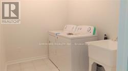 79 Mitchell Place, Newmarket, Ontario  L3Y 0C7 - Photo 22 - N12512894