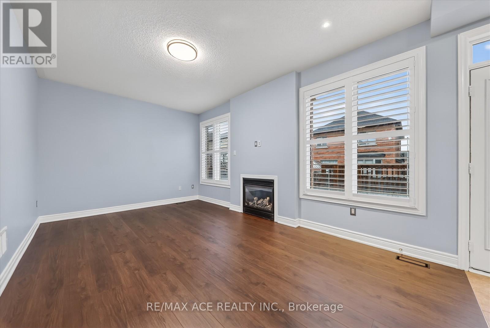 23 Grayleaf Drive, Whitchurch-Stouffville, Ontario  L4A 0V4 - Photo 14 - N12512940