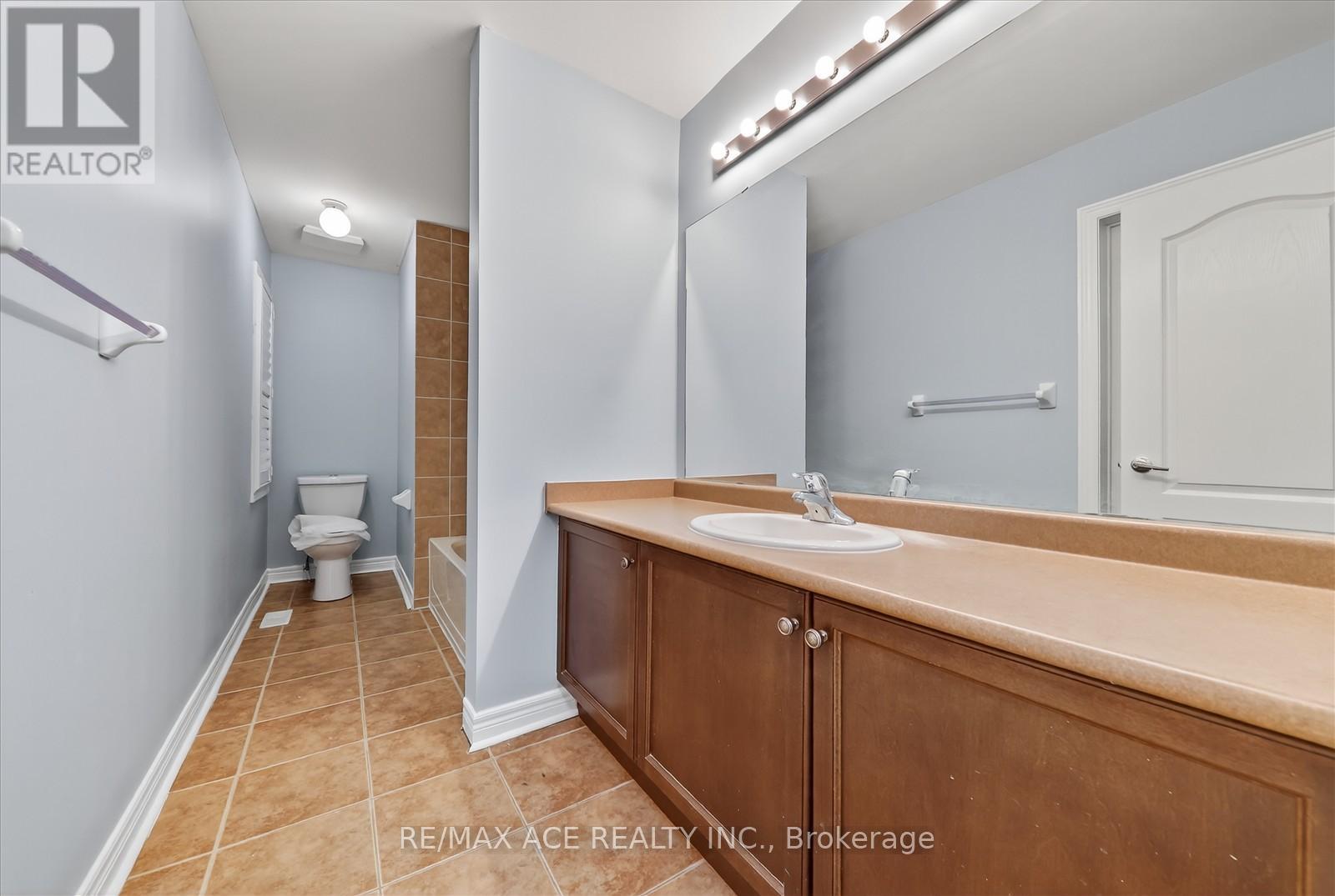 23 Grayleaf Drive, Whitchurch-Stouffville, Ontario  L4A 0V4 - Photo 28 - N12512940