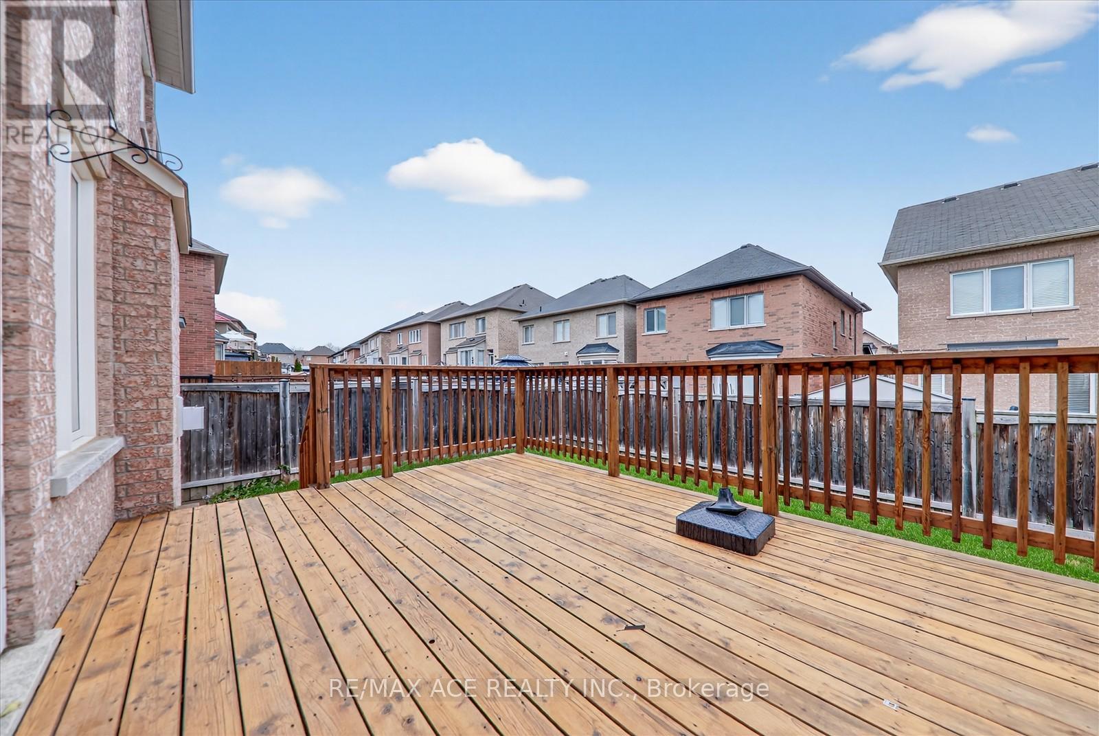 23 Grayleaf Drive, Whitchurch-Stouffville, Ontario  L4A 0V4 - Photo 37 - N12512940