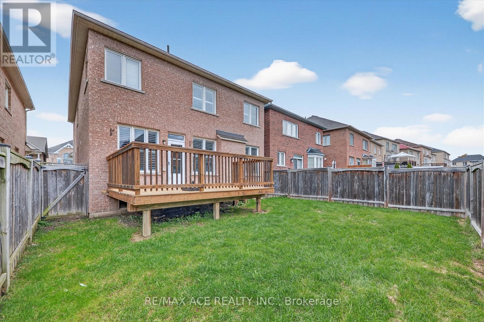 23 Grayleaf Drive, Whitchurch-Stouffville, Ontario  L4A 0V4 - Photo 38 - N12512940