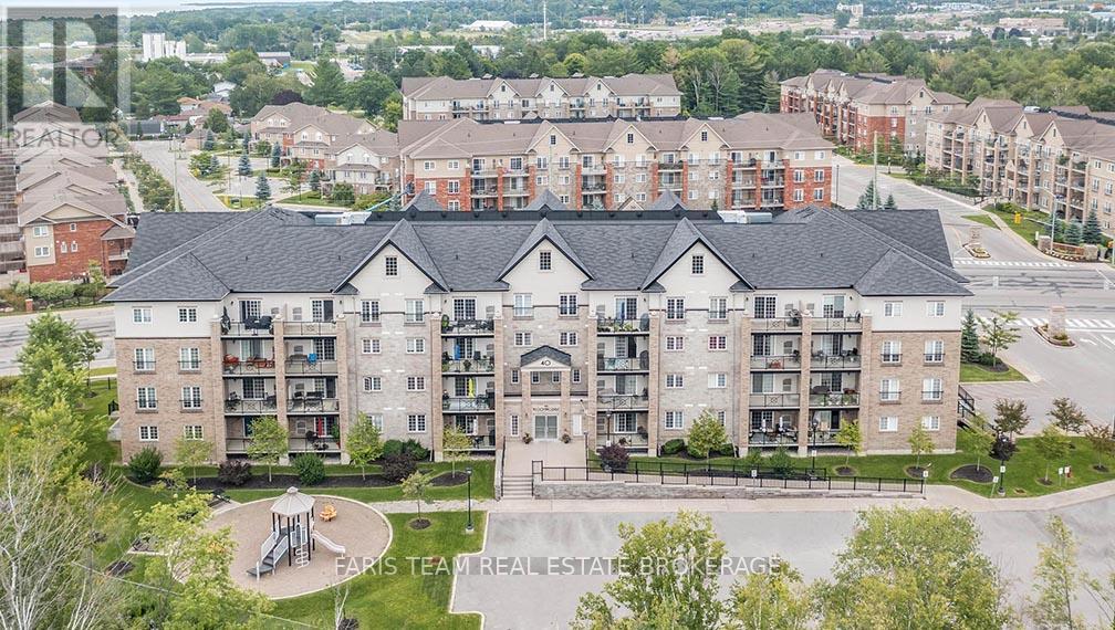 210 - 40 FERNDALE DRIVE S, Barrie, Ontario